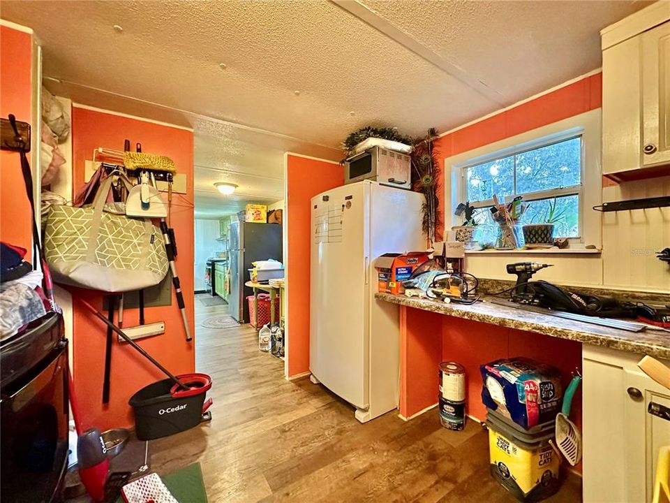 待售: $135,000 (3 贝兹, 2 浴室, 1620 平方英尺)