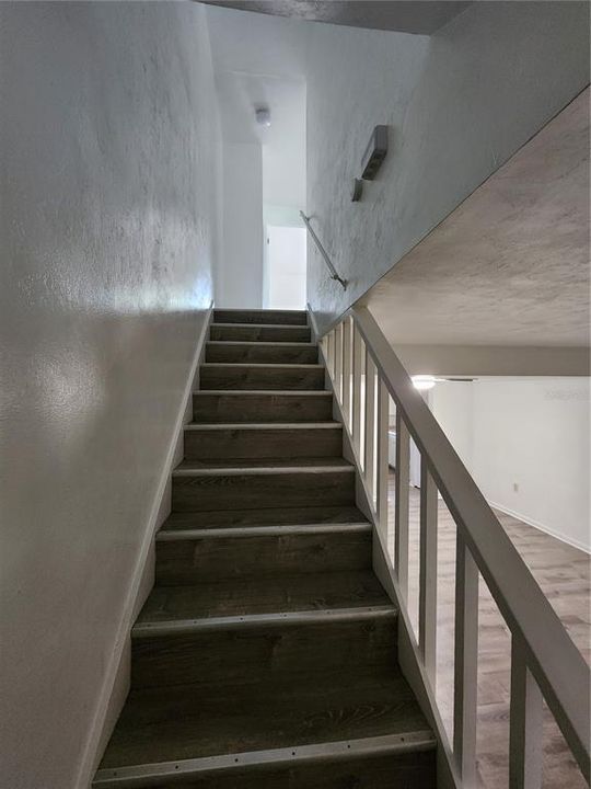 В аренду: $900 (2 спален, 1 ванн, 992 Квадратных фут)