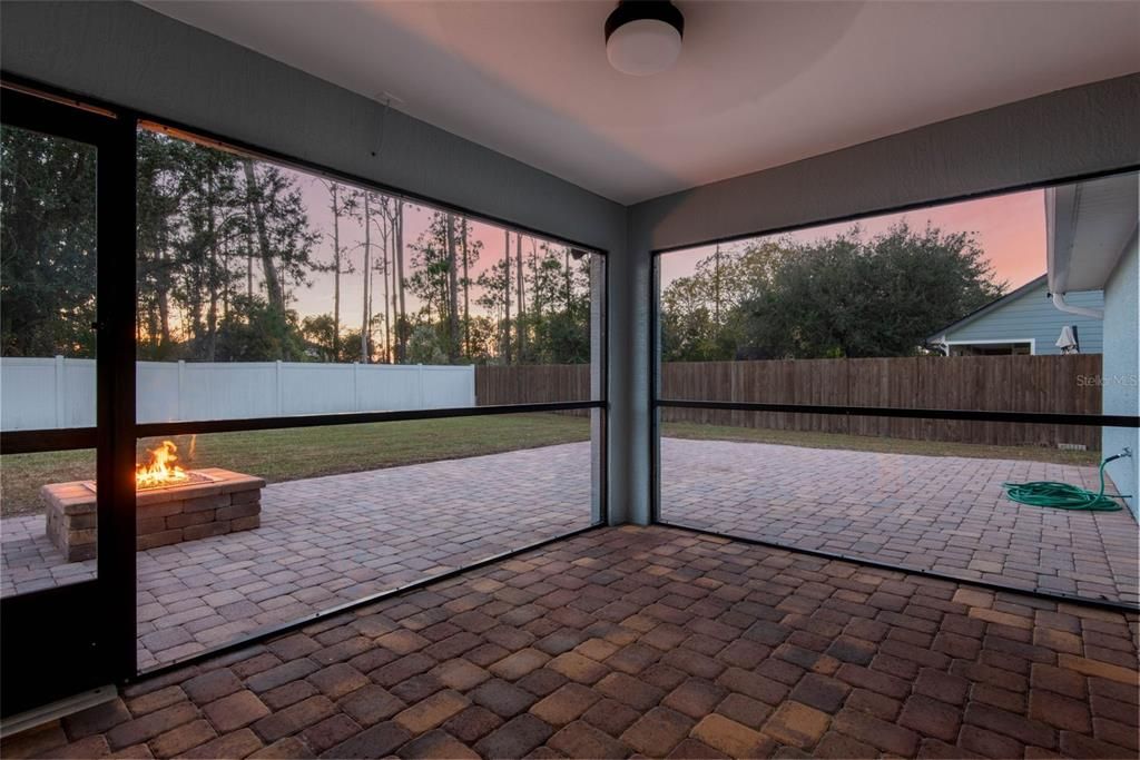 Active With Contract: $335,000 (4 beds, 2 baths, 1798 Square Feet)