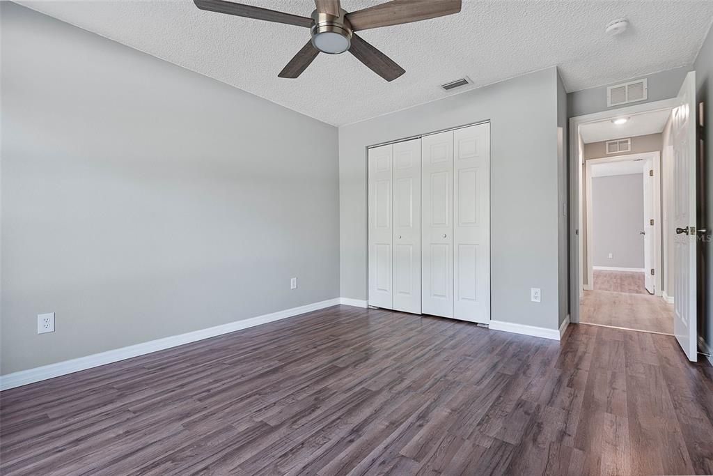 Active With Contract: $335,000 (4 beds, 2 baths, 1798 Square Feet)