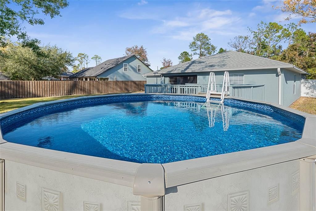 Active With Contract: $335,000 (4 beds, 2 baths, 1798 Square Feet)