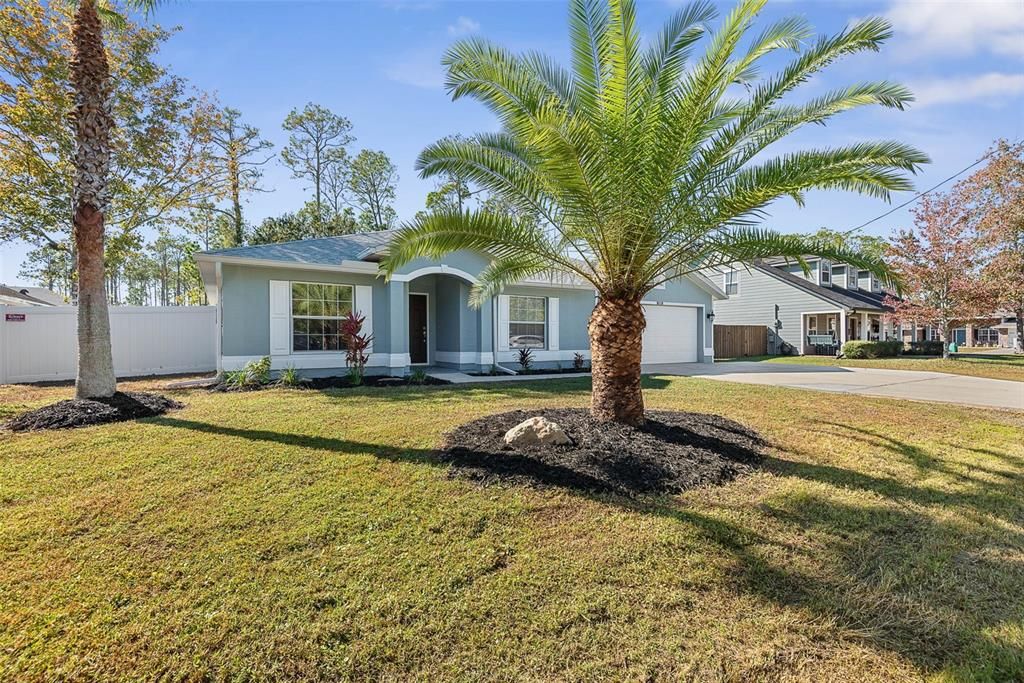 Active With Contract: $335,000 (4 beds, 2 baths, 1798 Square Feet)