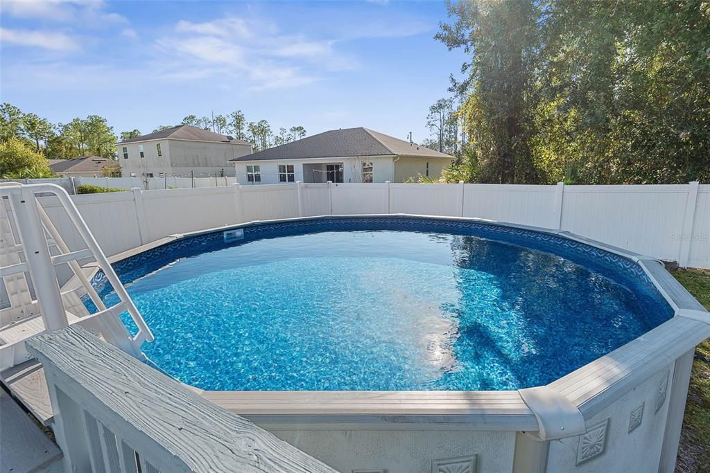 Active With Contract: $335,000 (4 beds, 2 baths, 1798 Square Feet)