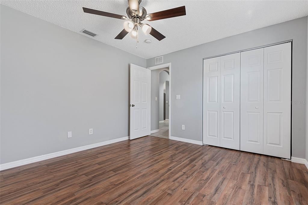 Active With Contract: $335,000 (4 beds, 2 baths, 1798 Square Feet)