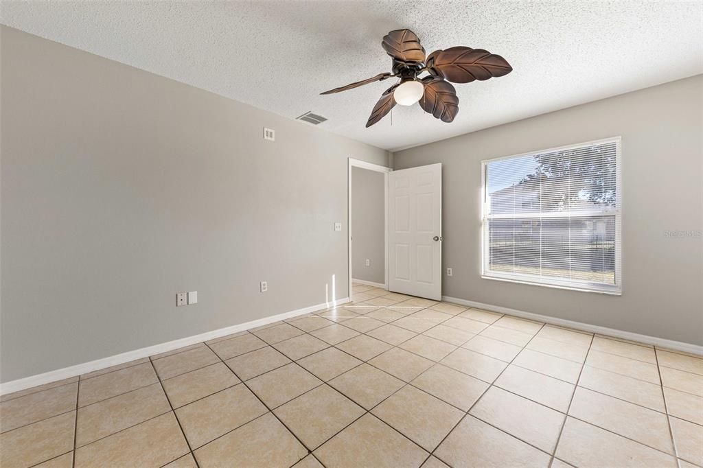 For Sale: $225,000 (3 beds, 2 baths, 1446 Square Feet)