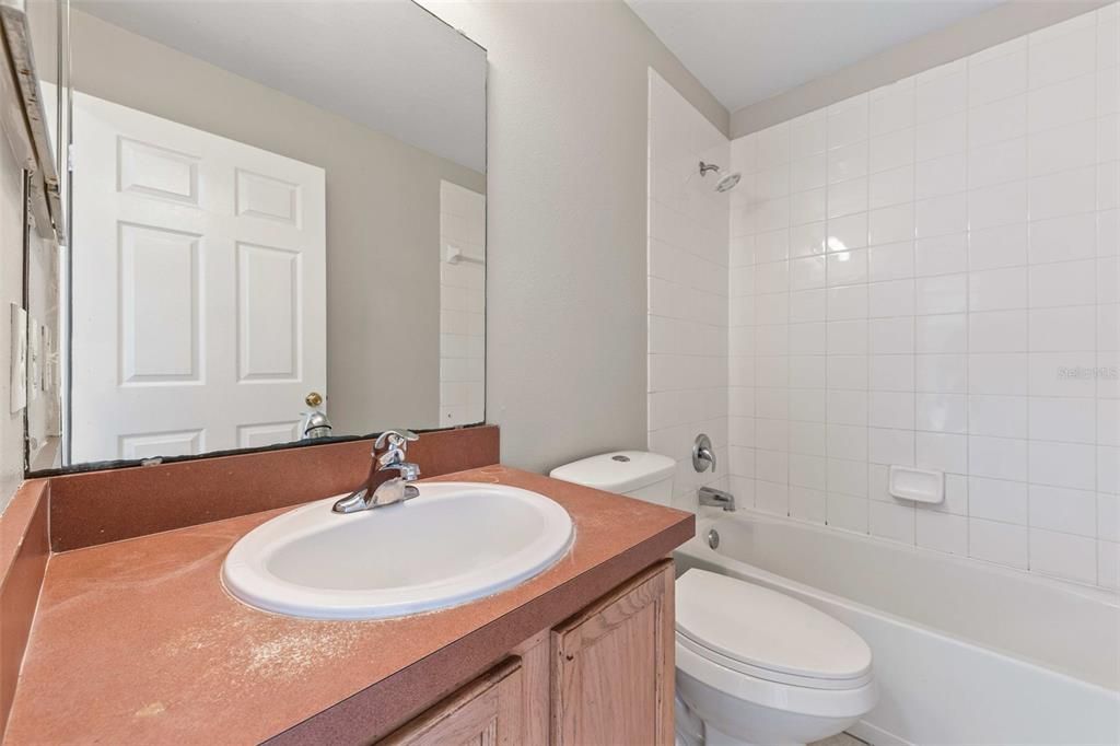 For Sale: $225,000 (3 beds, 2 baths, 1446 Square Feet)