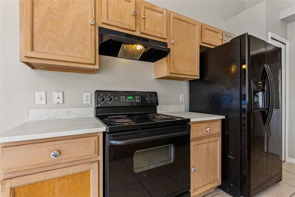 For Sale: $225,000 (3 beds, 2 baths, 1446 Square Feet)