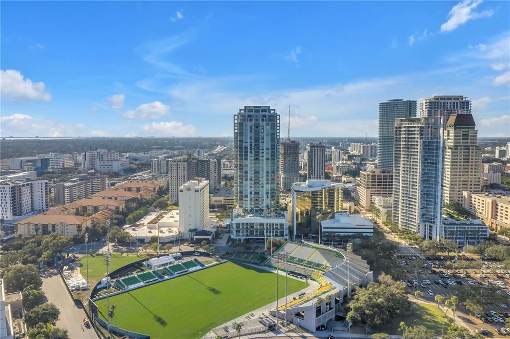 For Sale: $1,895,000 (2 beds, 3 baths, 2036 Square Feet)