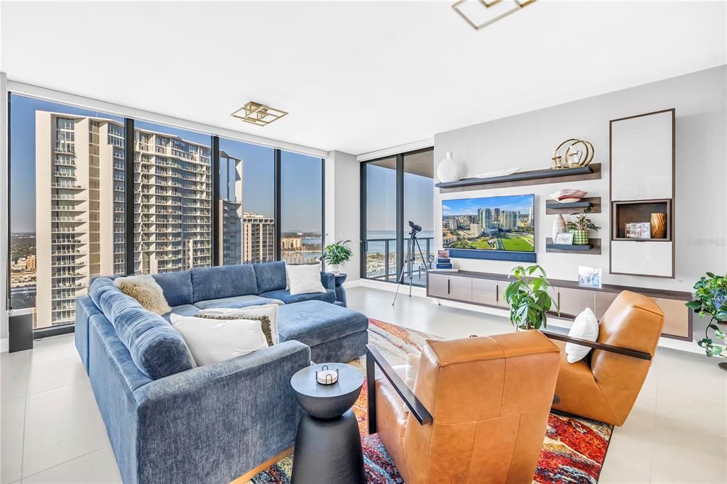 For Sale: $1,895,000 (2 beds, 3 baths, 2036 Square Feet)