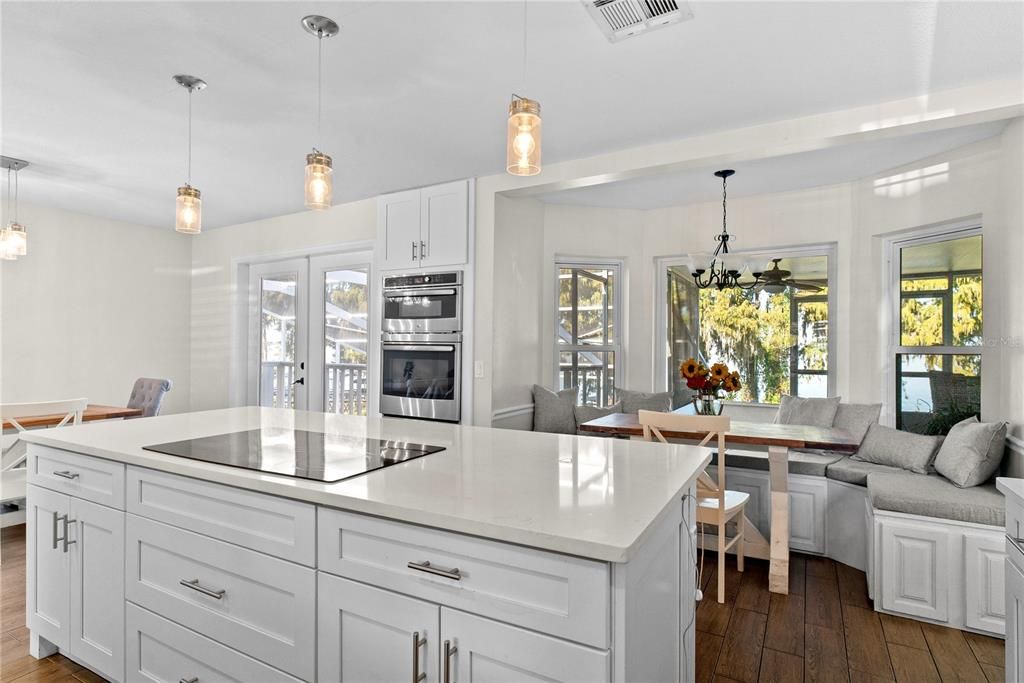 For Sale: $550,000 (4 beds, 3 baths, 2543 Square Feet)