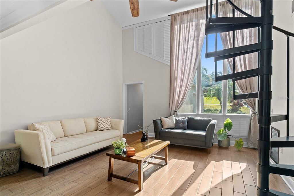 For Sale: $550,000 (4 beds, 3 baths, 2543 Square Feet)