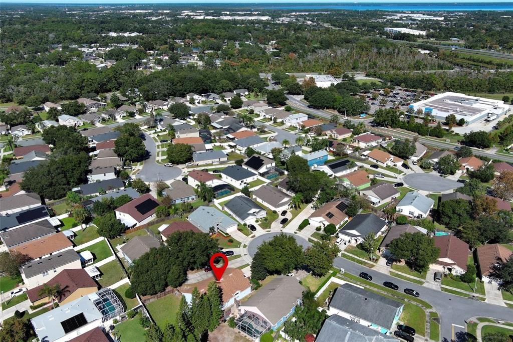 合同活跃: $415,000 (4 贝兹, 2 浴室, 1929 平方英尺)