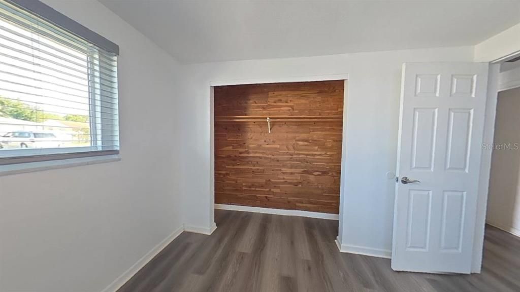 待售: $190,000 (2 贝兹, 2 浴室, 1136 平方英尺)