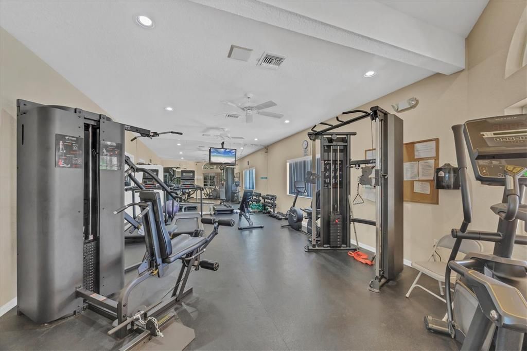 For Sale: $359,000 (2 beds, 2 baths, 1886 Square Feet)