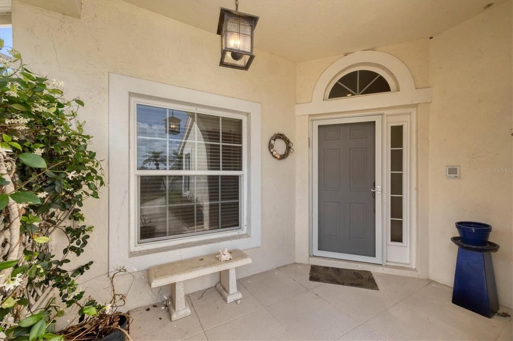 For Sale: $359,000 (2 beds, 2 baths, 1886 Square Feet)