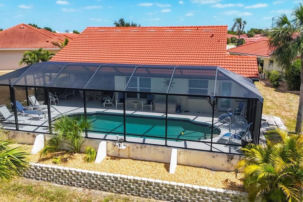 For Sale: $359,000 (2 beds, 2 baths, 1886 Square Feet)