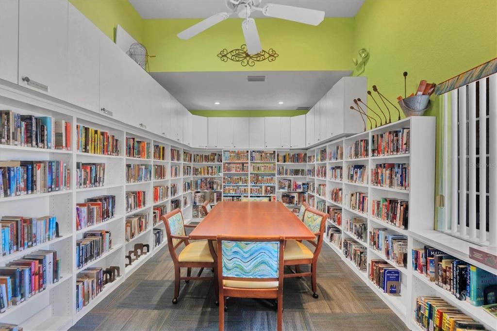 For Sale: $359,000 (2 beds, 2 baths, 1886 Square Feet)