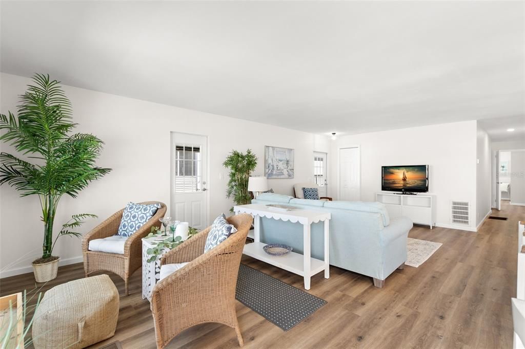 For Rent: $2,800 (3 beds, 2 baths, 1344 Square Feet)