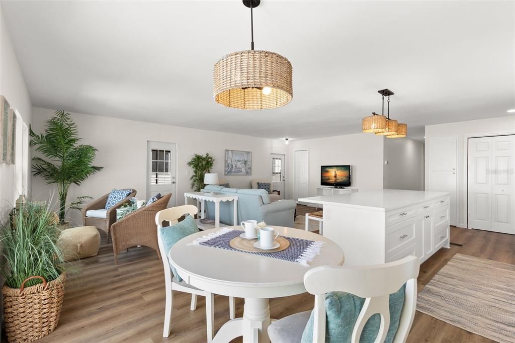 For Rent: $2,800 (3 beds, 2 baths, 1344 Square Feet)