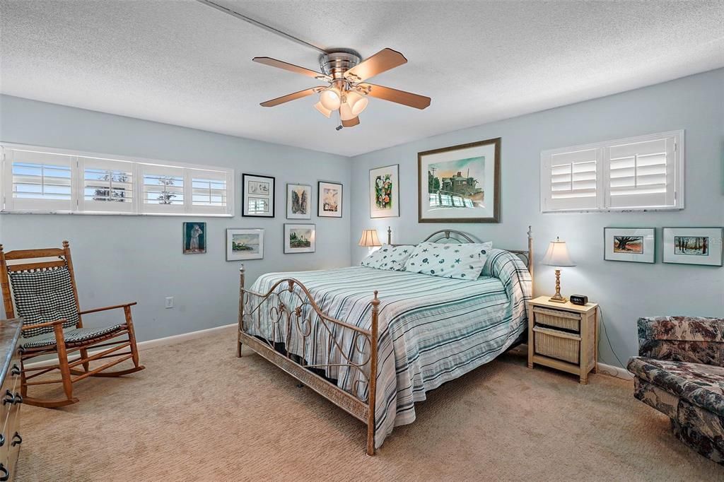 В аренду: $3,500 (2 спален, 2 ванн, 1420 Квадратных фут)