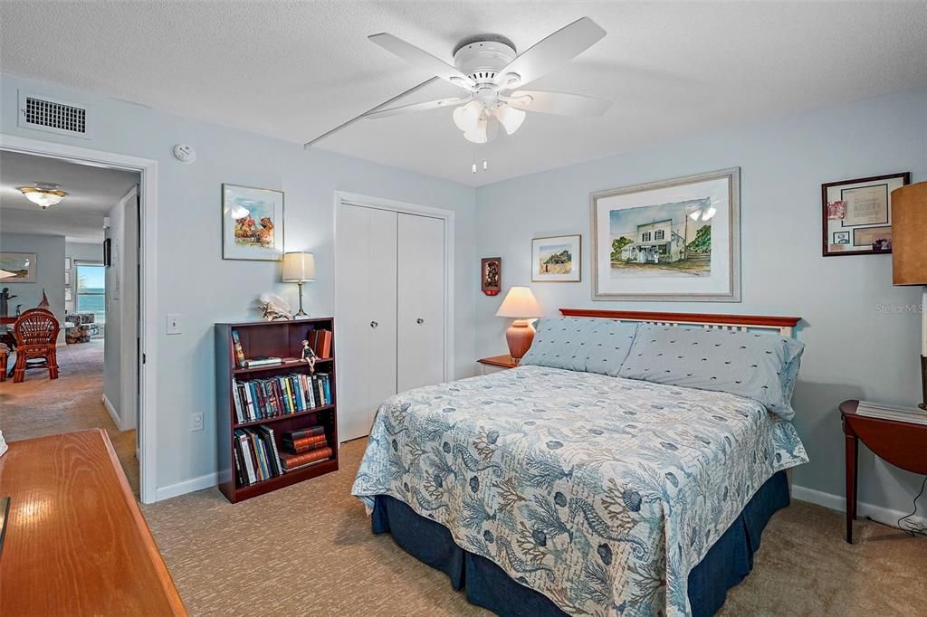 В аренду: $3,500 (2 спален, 2 ванн, 1420 Квадратных фут)