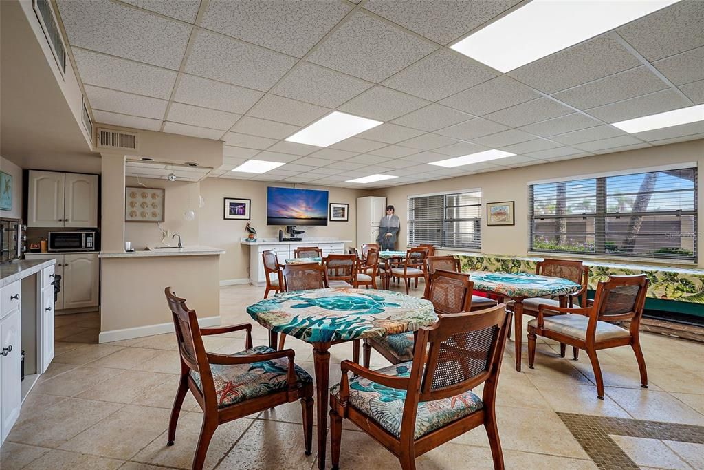 В аренду: $3,500 (2 спален, 2 ванн, 1420 Квадратных фут)