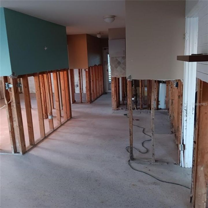 待售: $1,295,000 (4 贝兹, 2 浴室, 1582 平方英尺)