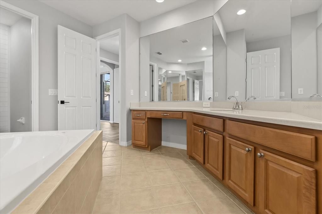 For Sale: $509,000 (3 beds, 2 baths, 1997 Square Feet)