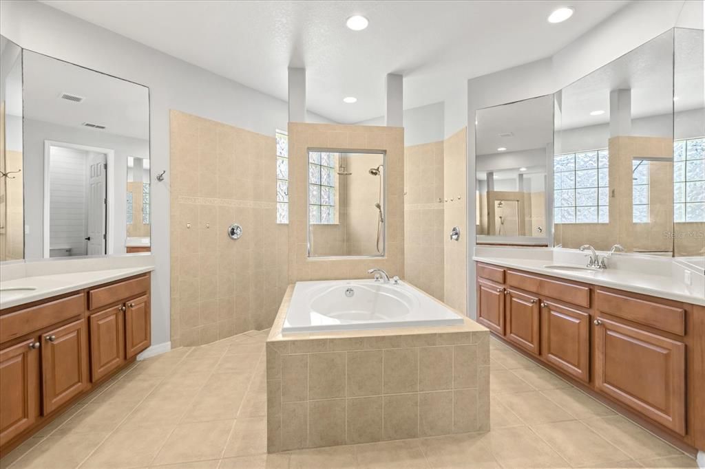 For Sale: $509,000 (3 beds, 2 baths, 1997 Square Feet)