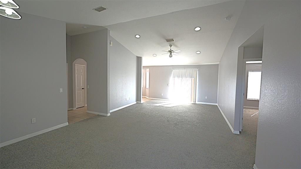 待售: $269,900 (3 贝兹, 2 浴室, 1452 平方英尺)