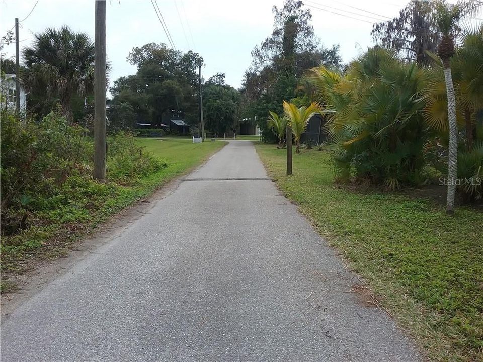 For Rent: $2,200 (3 beds, 1 baths, 1150 Square Feet)