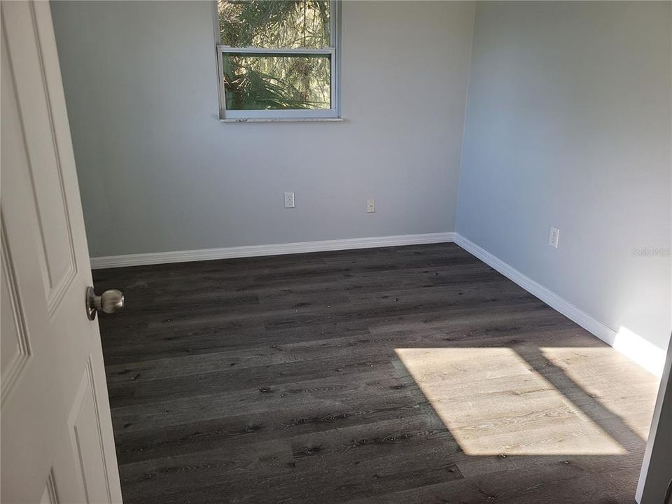 For Rent: $2,200 (3 beds, 1 baths, 1150 Square Feet)