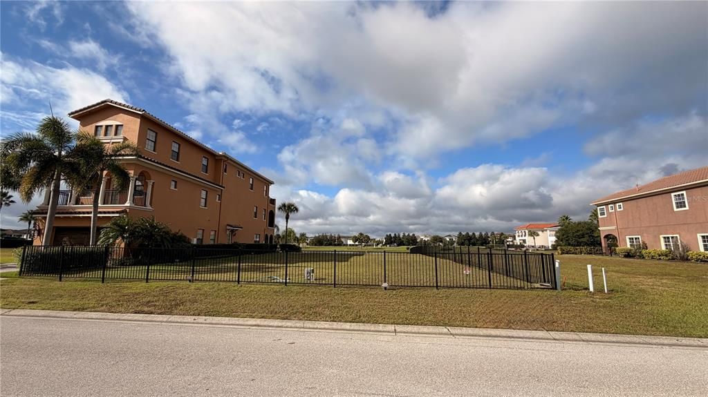 最近售出: $285,000 (0.12 acres)