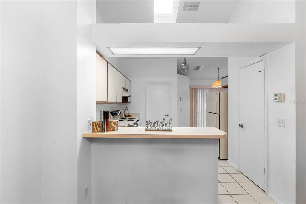 En Venta: $285,000 (2 camas, 2 baños, 1248 Pies cuadrados)