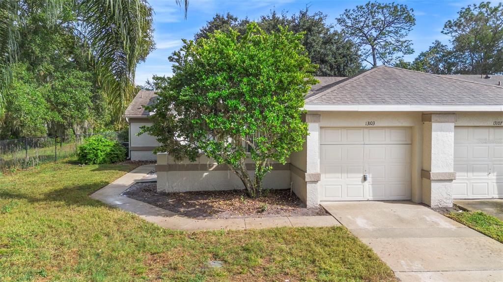 En Venta: $285,000 (2 camas, 2 baños, 1248 Pies cuadrados)