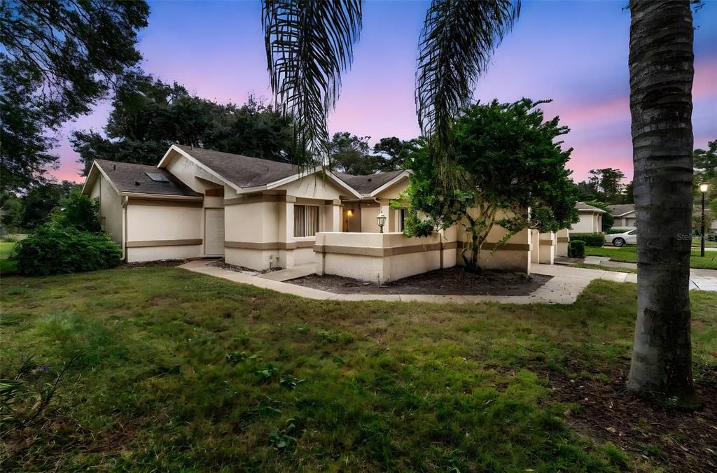 En Venta: $285,000 (2 camas, 2 baños, 1248 Pies cuadrados)