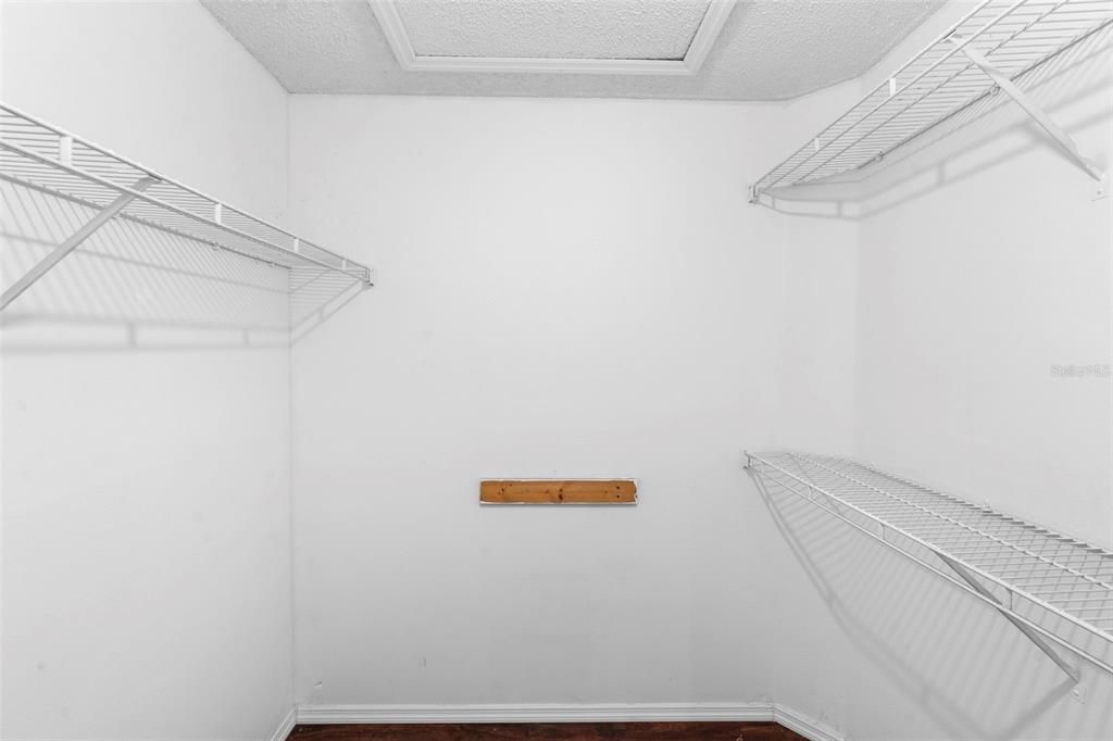 En Venta: $285,000 (2 camas, 2 baños, 1248 Pies cuadrados)