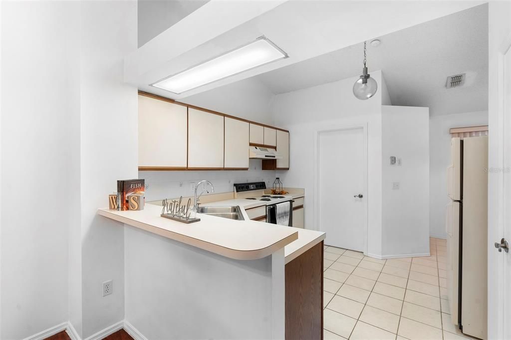 En Venta: $285,000 (2 camas, 2 baños, 1248 Pies cuadrados)