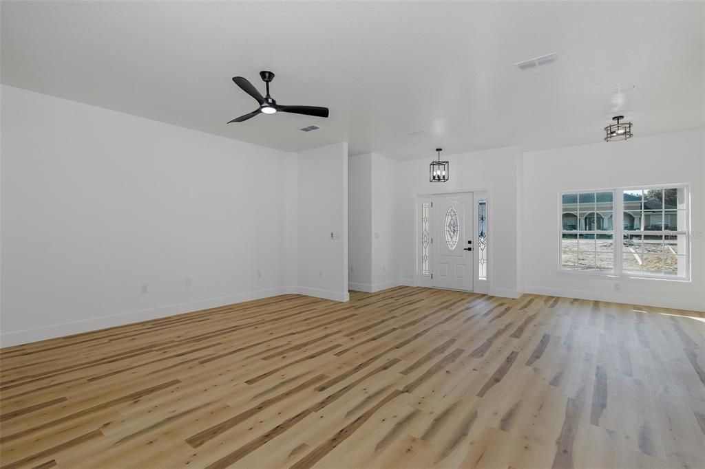 На продажу: $450,000 (4 спален, 2 ванн, 2125 Квадратных фут)