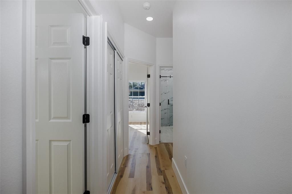 На продажу: $450,000 (4 спален, 2 ванн, 2125 Квадратных фут)