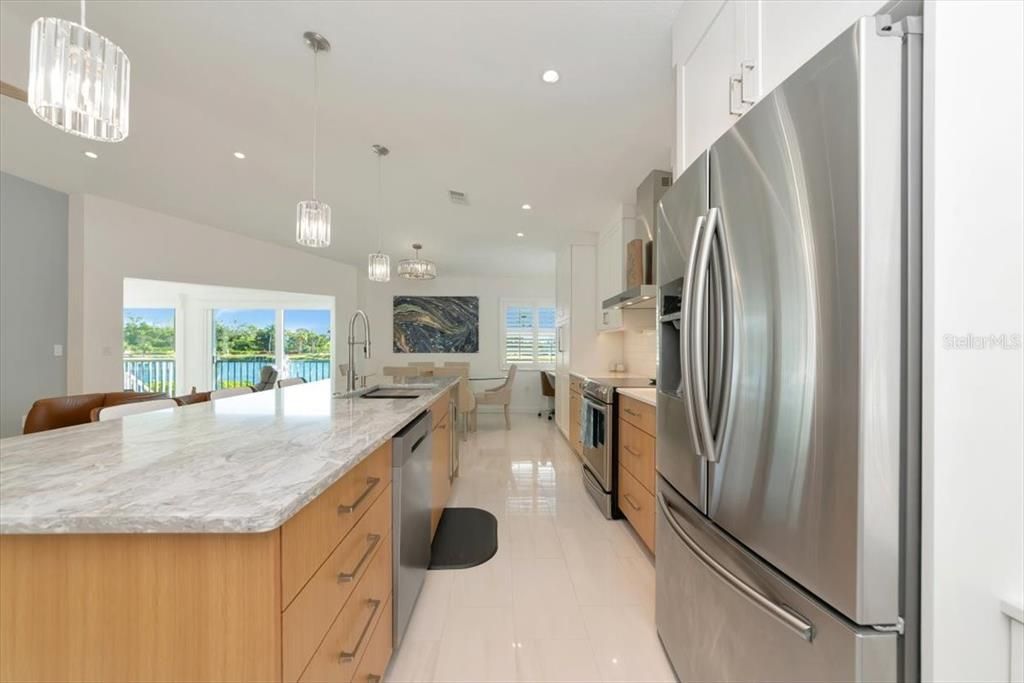 待售: $469,000 (2 贝兹, 2 浴室, 1440 平方英尺)