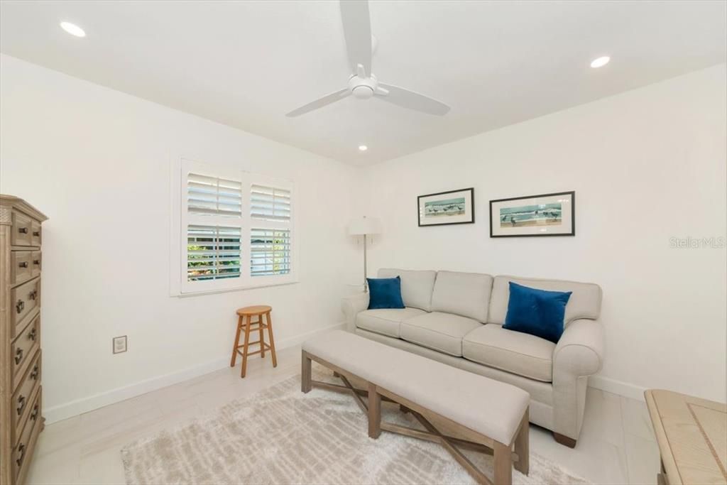 待售: $469,000 (2 贝兹, 2 浴室, 1440 平方英尺)