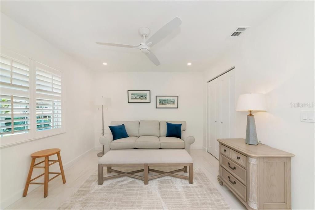 待售: $469,000 (2 贝兹, 2 浴室, 1440 平方英尺)