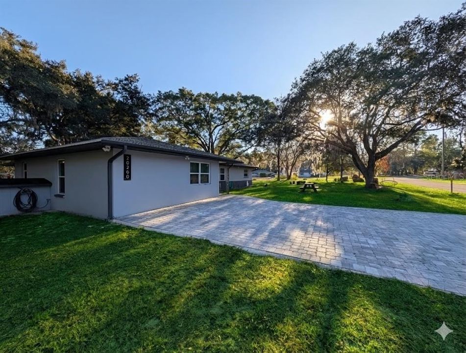 For Sale: $329,900 (4 beds, 1 baths, 1775 Square Feet)