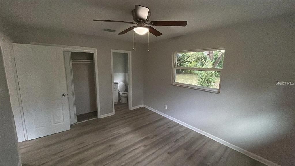 For Sale: $329,900 (4 beds, 1 baths, 1775 Square Feet)