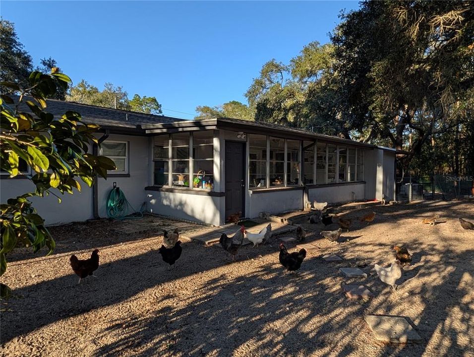 For Sale: $329,900 (4 beds, 1 baths, 1775 Square Feet)