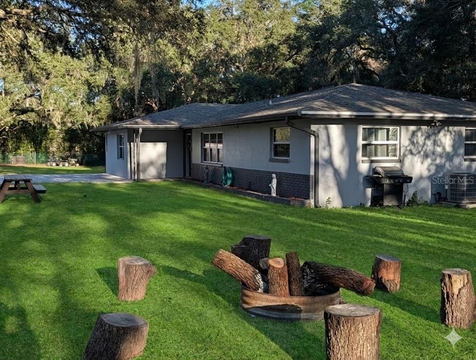 For Sale: $329,900 (4 beds, 1 baths, 1775 Square Feet)