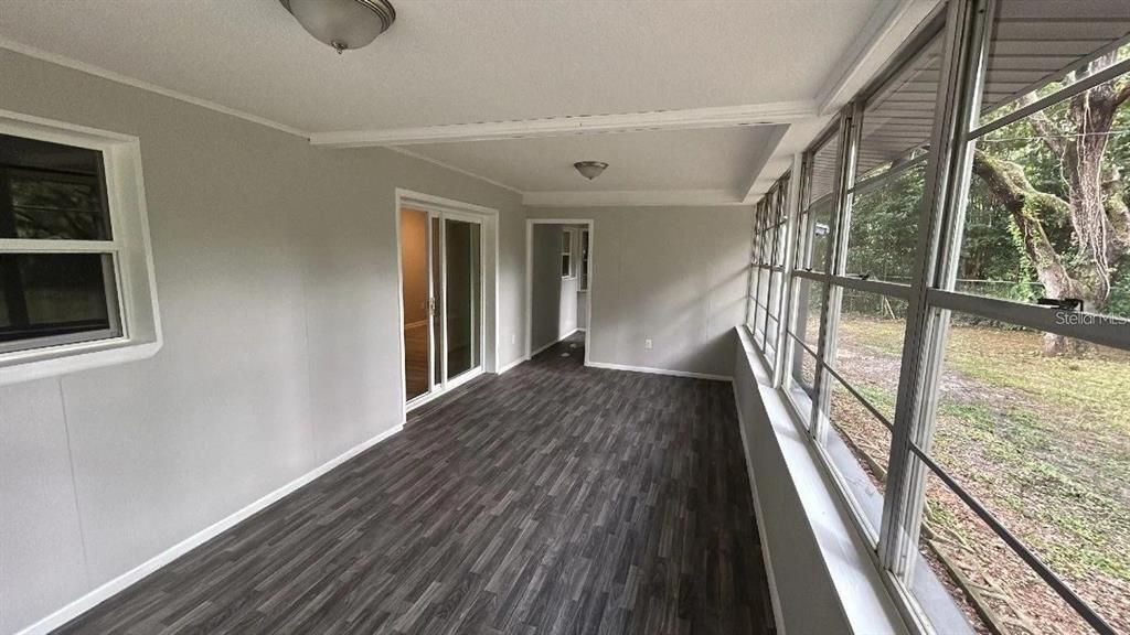 For Sale: $329,900 (4 beds, 1 baths, 1775 Square Feet)