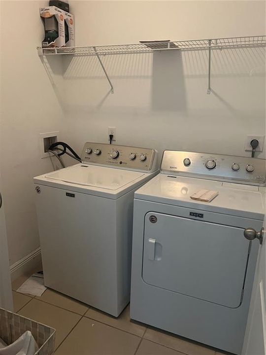 For Rent: $1,950 (3 beds, 2 baths, 1435 Square Feet)