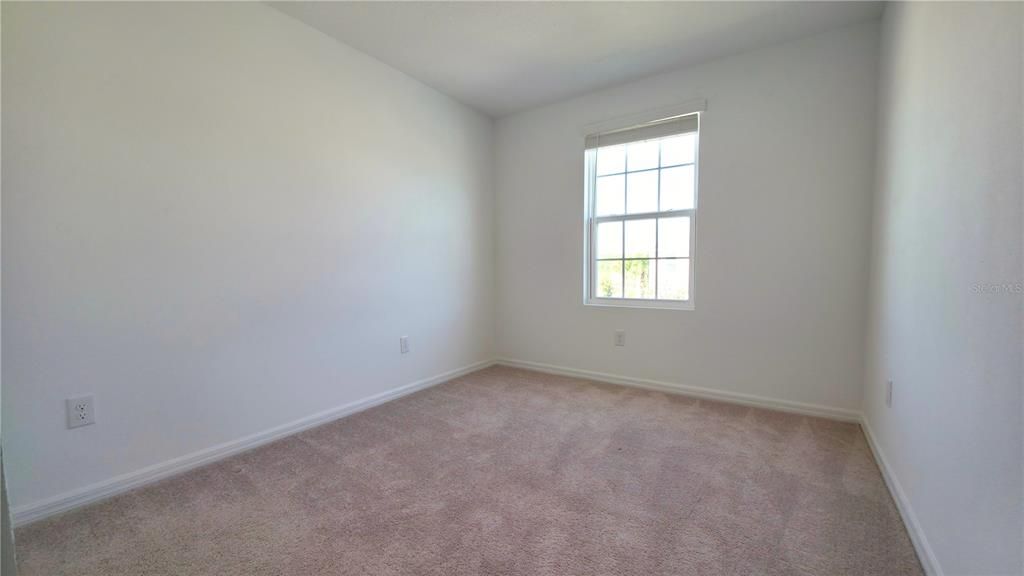 For Rent: $2,285 (3 beds, 2 baths, 1417 Square Feet)